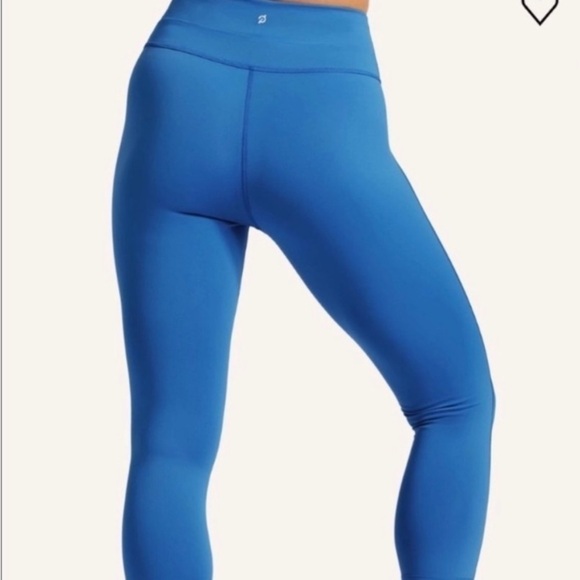 NWT Peloton Blue Mission Capri Leggings w/ Colorful Peloton Logo & Pocket Small - Picture 2 of 7